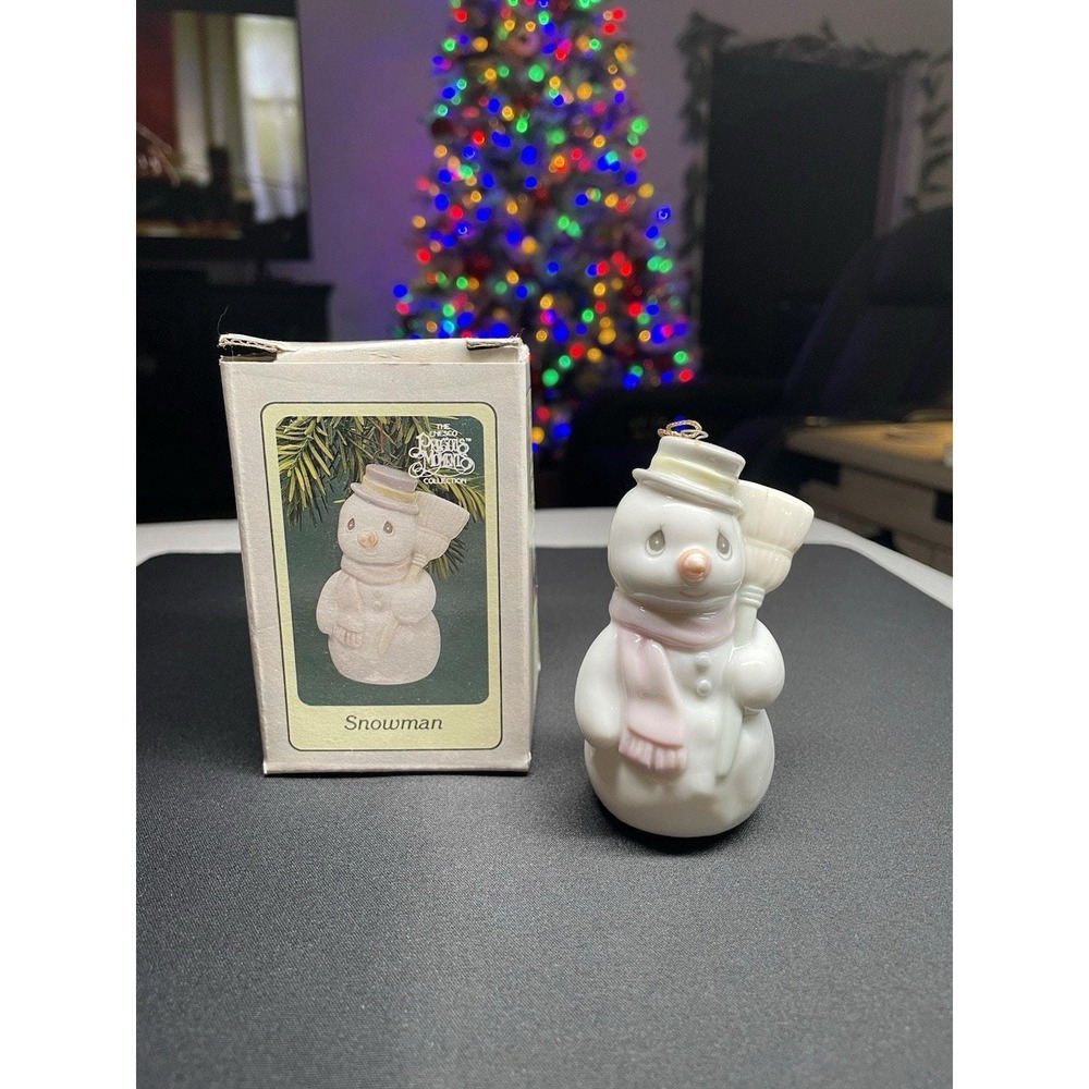 Vintage 1994 Snowman 3.5" Figure. Precious Moments by Enesco New in Original Box
